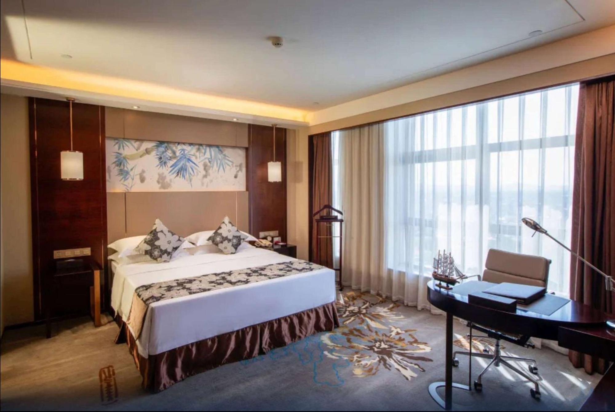 Hotel Ramada Yiyang Taojiang Zewnętrze zdjęcie