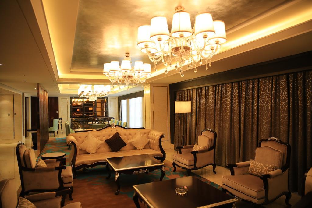 Hotel Ramada Yiyang Taojiang Zewnętrze zdjęcie