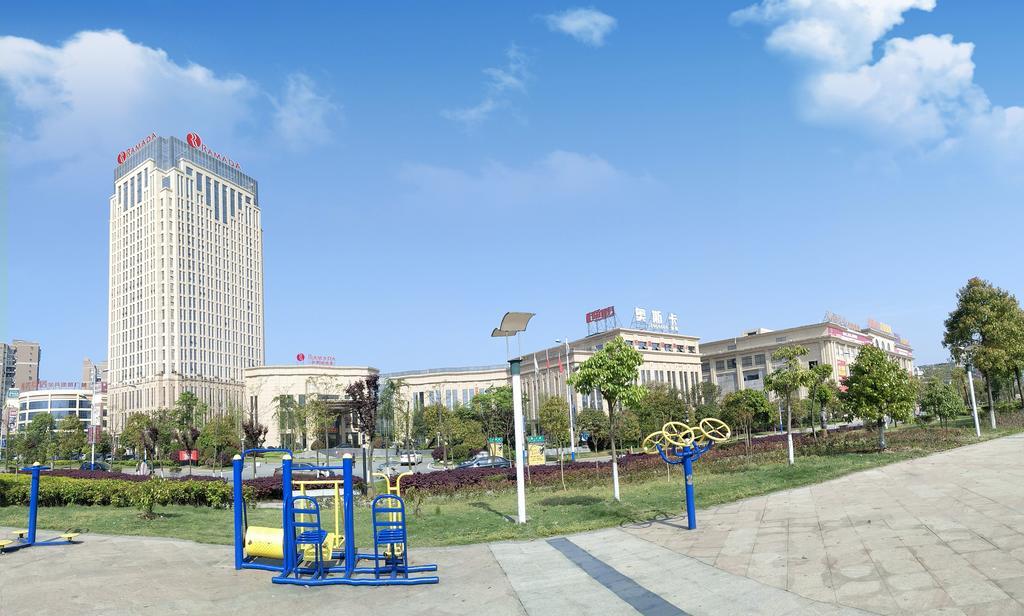 Hotel Ramada Yiyang Taojiang Zewnętrze zdjęcie