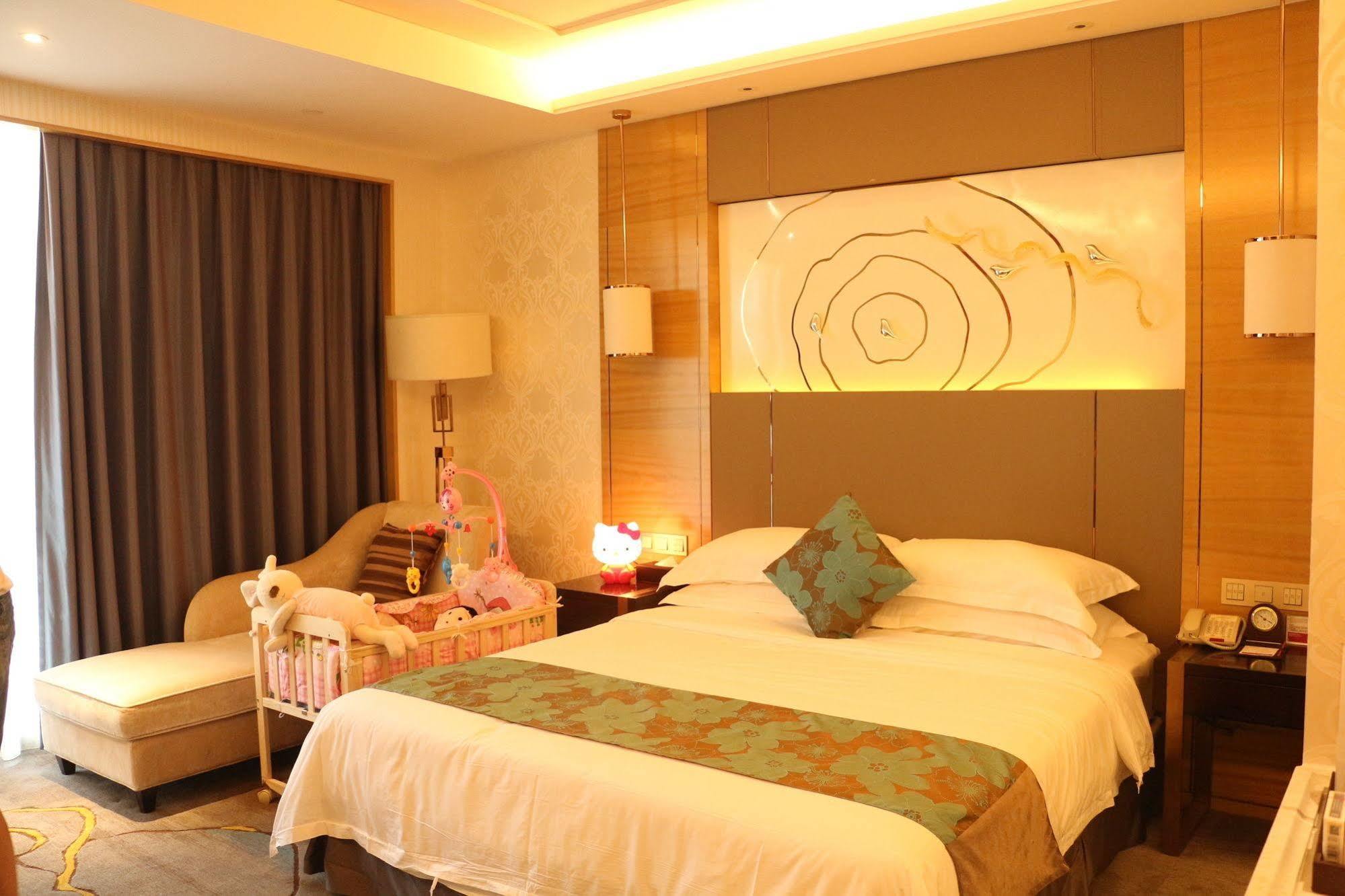 Hotel Ramada Yiyang Taojiang Zewnętrze zdjęcie
